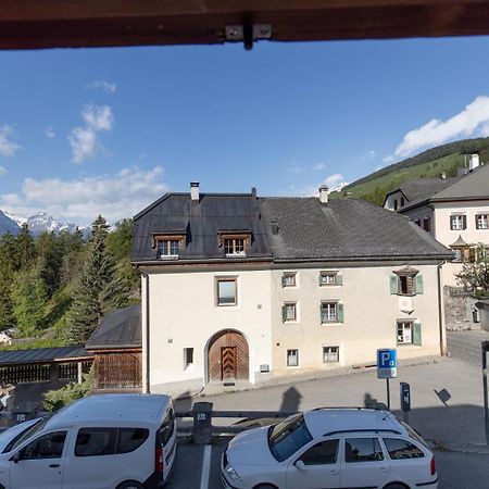 Chasa Tredeschin Apartment Scuol Bagian luar foto