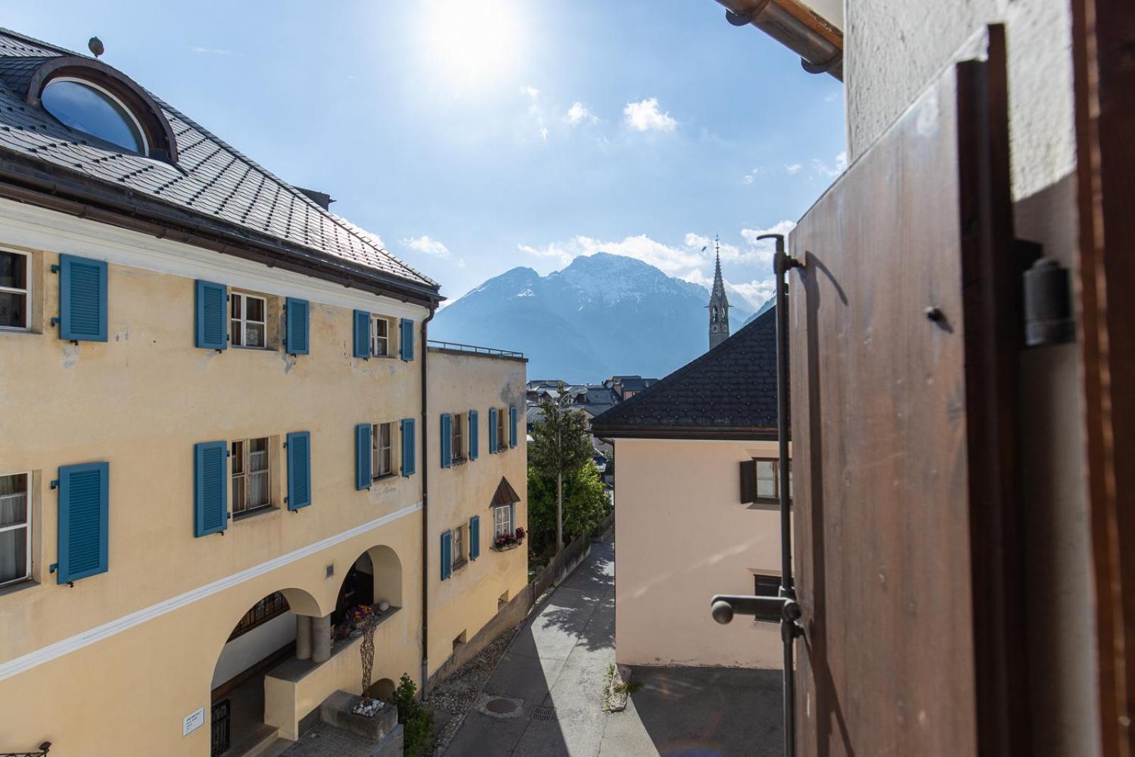 Chasa Tredeschin Apartment Scuol Bagian luar foto