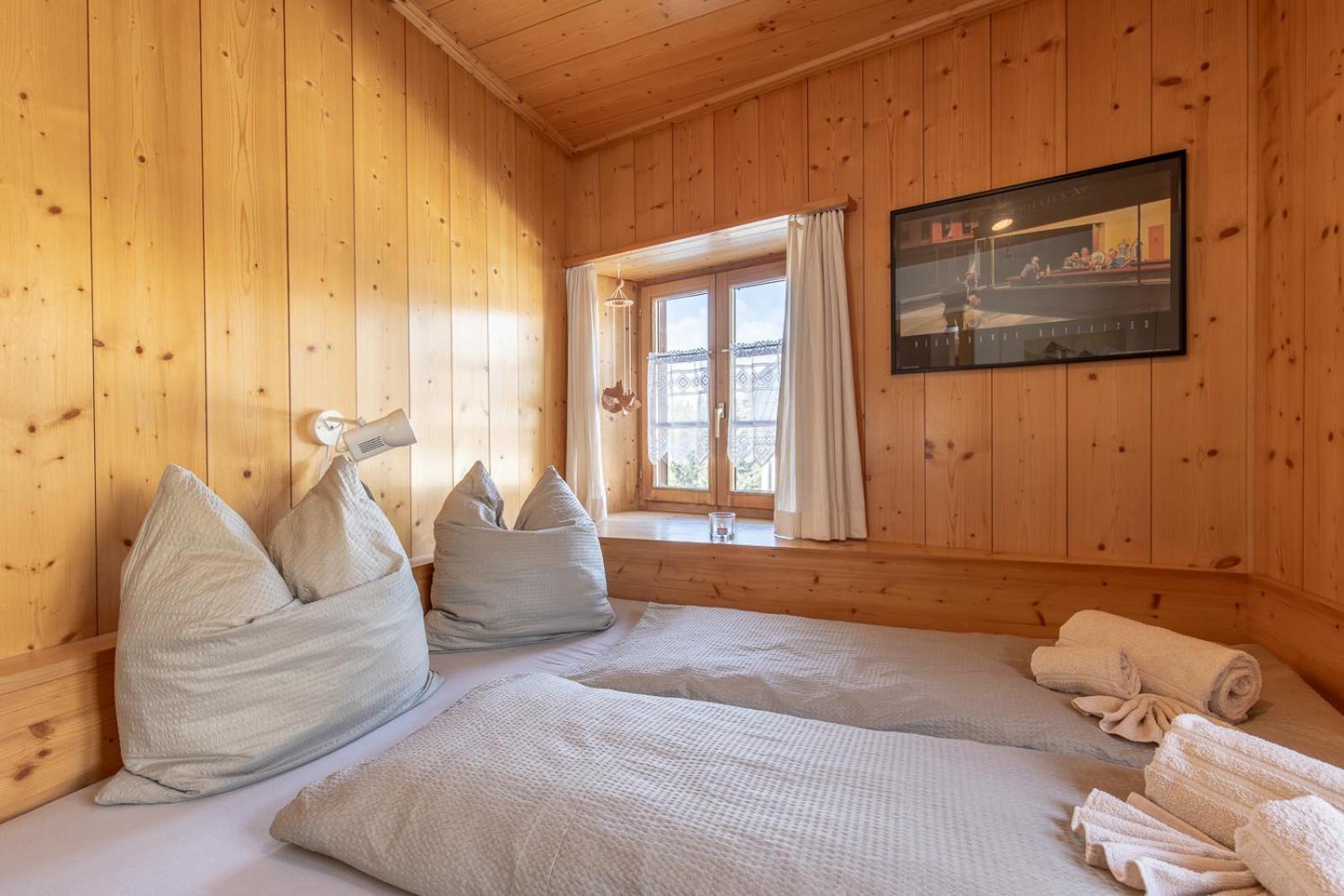 Chasa Tredeschin Apartment Scuol Bagian luar foto